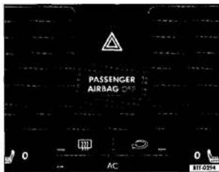 VOLKSWAGEN Touran (2004) - Signal de detresse A - 1