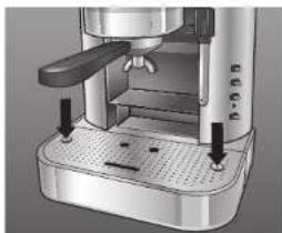 RIVIERA & BAR CE 440 A - Nettoyage du réservoir d'eau (14) - 2