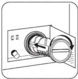 ZANUSSI ZWNB 7140 AL - Nettoyage de la pompe - 5