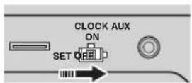 YAMAHA TSX132B - ADJUSTING THE CLOCK - 2