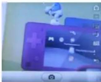 Screenshot of a mobile app interface with Chinese UI elements and a robot interacting with the screen