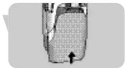 PHILIPS SCD468 - Replacing the parent unit battery pack - 4