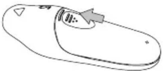 TARGUS AMP16CA - Installing The Battery - 3