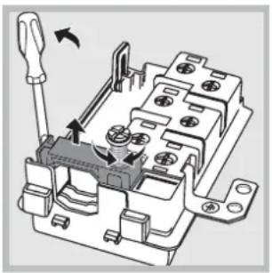 HOTPOINT-ARISTON FZ 61.1 IXHA - Fitting the power supply cable - 2