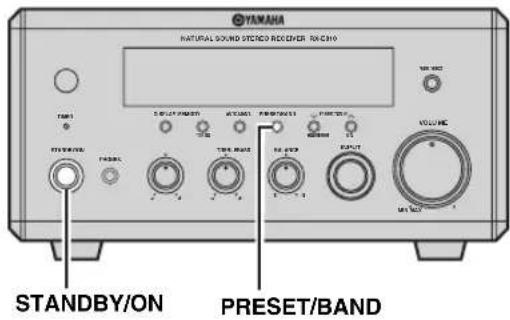 YAMAHA PianoCraft MCRE810 - Automatisk stationsinstalling - 1