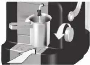 PHILIPS Saeco Lavazza A Modo Mio Extra - HET VULLEN VAN HET WATERCIRCUIT - 3