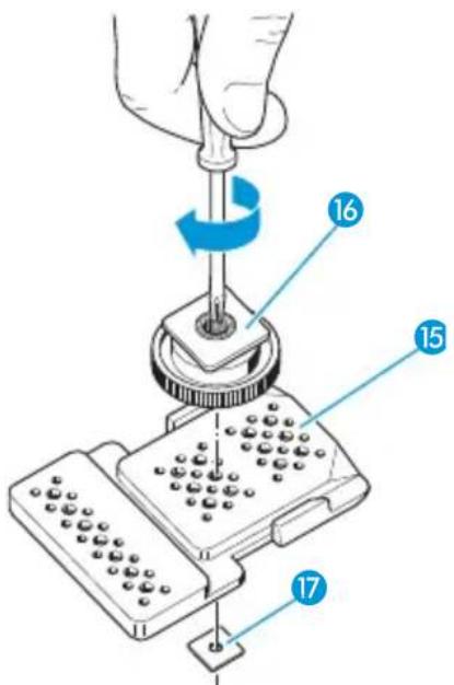 SENNHEISER EK 2000 - Fixer le récepteur Diversity à une caméra - 1