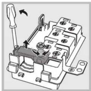 HOTPOINT-ARISTON FH 82 C IXHA - Montaggio del cavo di alimentazione - 2