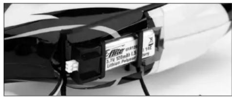 E-flite Blade mCX2 RTF - Installare le batterie per il volo - 1