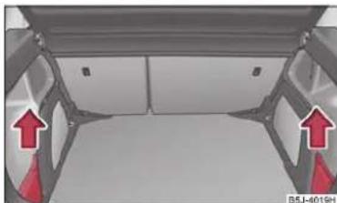 SKODA Fabia (2010) - Vide-poches extractible* dans coffre à bagages - 1