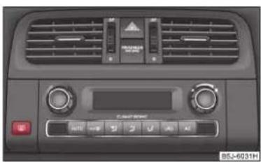 SKODA Fabia (2010) - Chauffage de la lunette arrête - 1