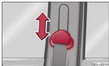 SKODA Fabia (2010) - Réglage de la hauteur des ceintures - 1