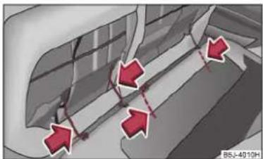 SKODA Fabia (2010) - Sortir I'assise de siege - 1