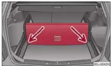 SKODA Fabia (2010) - Diviser le coffre à bagages avec plancher de chargement variable* - 1