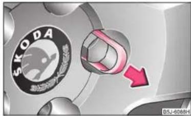 SKODA Fabia (2010) - Boulons de roues avec chapeaux de roue* - 1