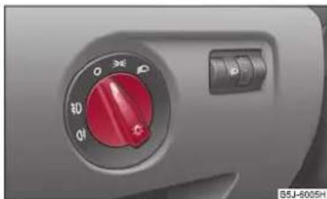 SKODA Fabia (2010) - Allumage et extinction de l'éclairage - 1