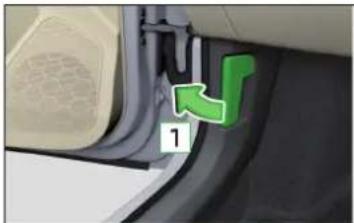 SKODA Rapid (2014) - Ouverture et fermetre du capot moteur - 1