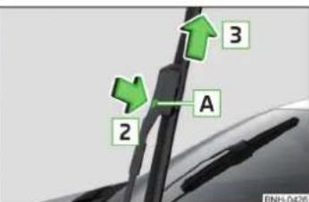 SKODA Rapid (2014) - Changer les balais d'essuie-glace du pare-brise - 2