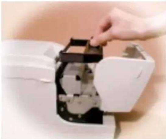 EPSON TMU675P - Installing the Ribbon - 2