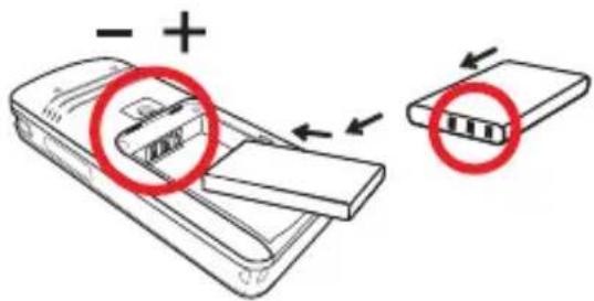 AIPTEK PocketCinema T15 - De batterij plaatsen - 1
