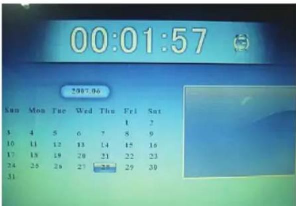 BRAUN DigiFrame 1560 - Kalender en klok/alarm instellen - 1