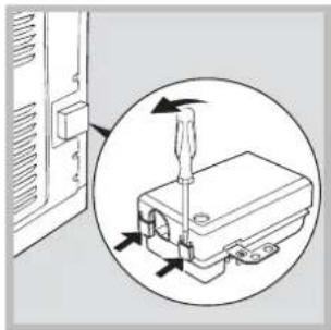 HOTPOINT-ARISTON FT 850.1 (RB) HA - Montage du câble d'alimentation - 1