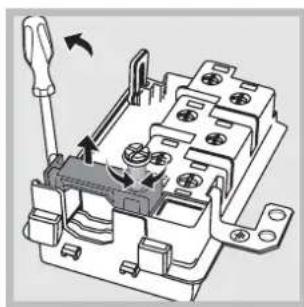 HOTPOINT-ARISTON FZ 103 GP.1 IX HA - Fitting the power supply cable - 2