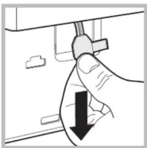 HOTPOINT-ARISTON AQLF9D 692 U (EU)A - Opening the porthole door manually - 3