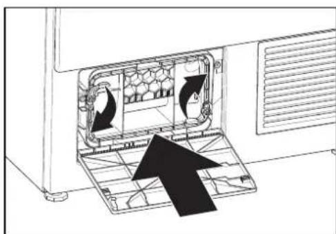 Schulthess Spirit topLine TC 8330 U - Cleaning the air cooler - 4