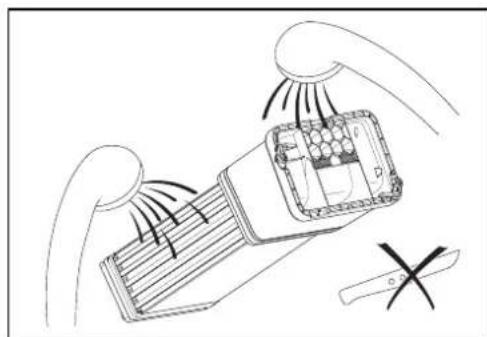 Schulthess Spirit topLine TC 8330 U - Cleaning the air cooler - 3
