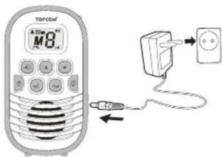 TOPCOM Babytalker 1020 - Paristojen lataaminen vanhempien laitteesssa - 2