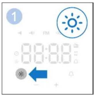 PHILIPS WakeUp Light HF3505 - Switching the light on/off - 1