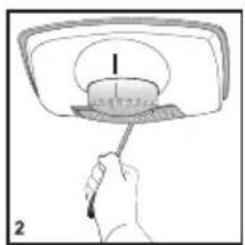 BLOMBERG KNM 1551 I A - Substituição da lampada interior - 2