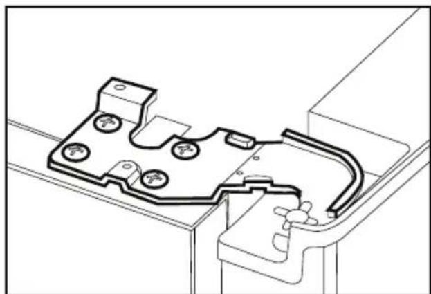BLOMBERG IWD 1004ET - Ajustar o espaço entre a porta superior - 4