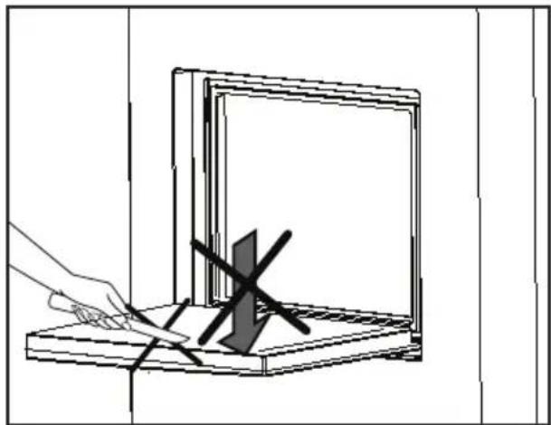 BLOMBERG IWD 1006 XT - Minibar - 6