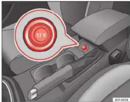 SEAT Leon SC (2013) - Prise de courant - 1