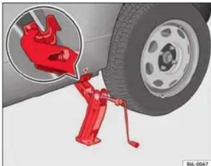 SEAT Ibiza SC (2011) - Levage du vehicule - 2