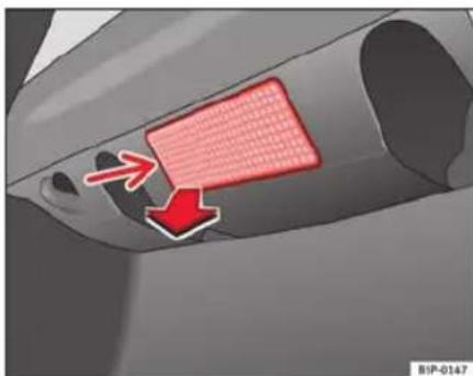 SEAT Ibiza SC (2011) - Eclairage du coffre\* - 1