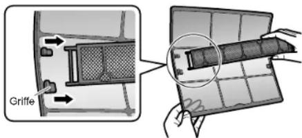 DAIKIN Inverter FTXG35LV1BS - Retirez le filtre purificateur d'air photocatalytique à apatite de titane. - 1