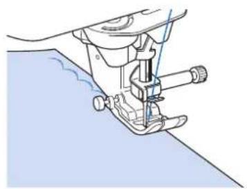 BROTHER Innovis VQ2 - Fixez le pied-de-biche « N ». Cousez des points feston le long du bord du tissu. - 1