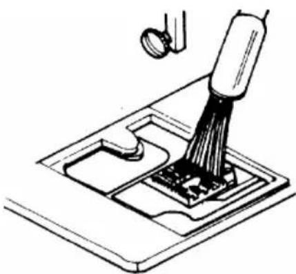AEG 11230 - GUIDAGE DE L'OURLET (Option) - 4