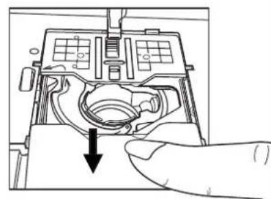TOYOTA EZ800 - Acheminement du fil de la canette - 4