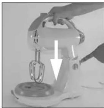 DELTA GTHMB01 - Mixer op de sokkel zetten - 1