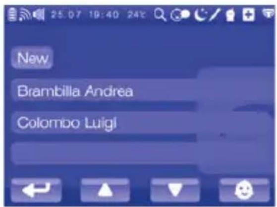 CHICCO Top Digital Video Baby Monitor - Reglering av ljusstyrkan på föräldraenhetens skärm - 11