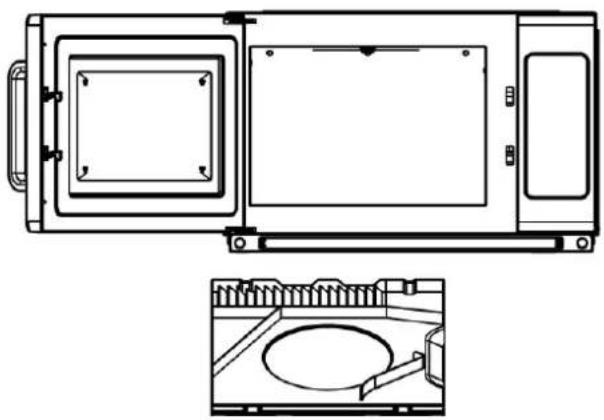 CASO C2100M - Limpieza de la parte superior de la cubierta antisalpicaduras - 2