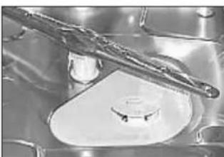 Ariston Thermo LV 460 A - Reinigung der Sprüharme - 1