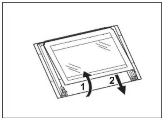 ELECTROLUX EOB3410 - Retrait de la porte du four et du panneau de verre - 7