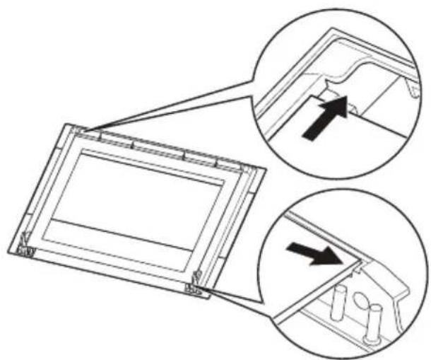 ELECTROLUX EOB 31004 X - De deur en de glasplatenteringplaatsen - 1