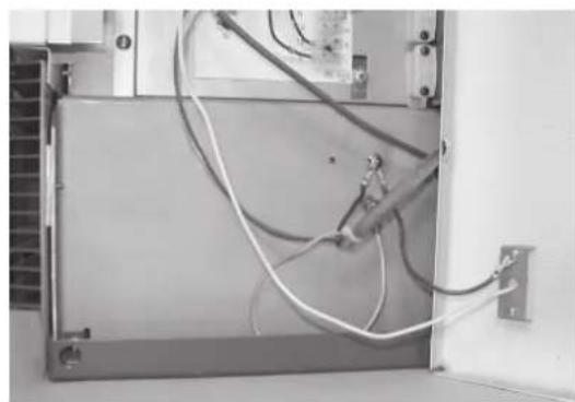 AEG RTI 600 M HF - Installation and Electrical Connection - 6