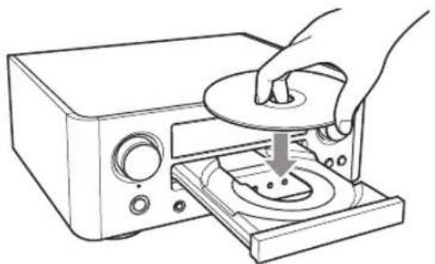 TEAC CRH700B - Setzen Sie eine Disc mit der bedruckten Seite nach oben weisend auf die Disc-Schublade. - 1